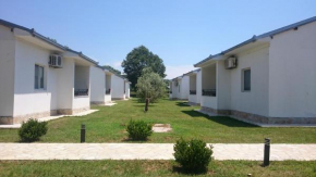 Beni Bungalows